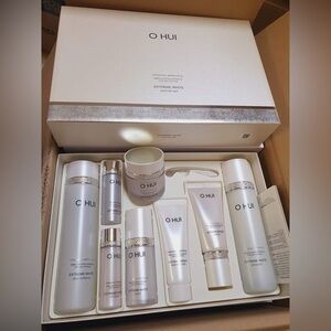 O HUI Extreme White 4pcs Special Set 8 Items Whitening Hydrating K-Beauty